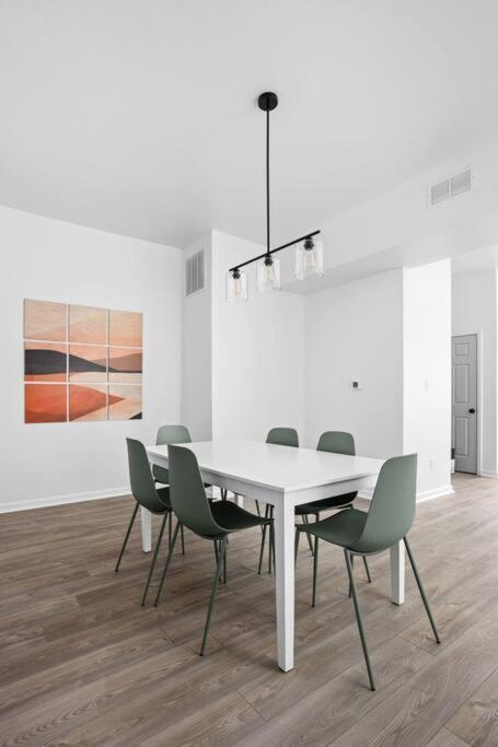 Cozysuites 3Br Arsenal Heights Indy 인디애나폴리스 외부 사진