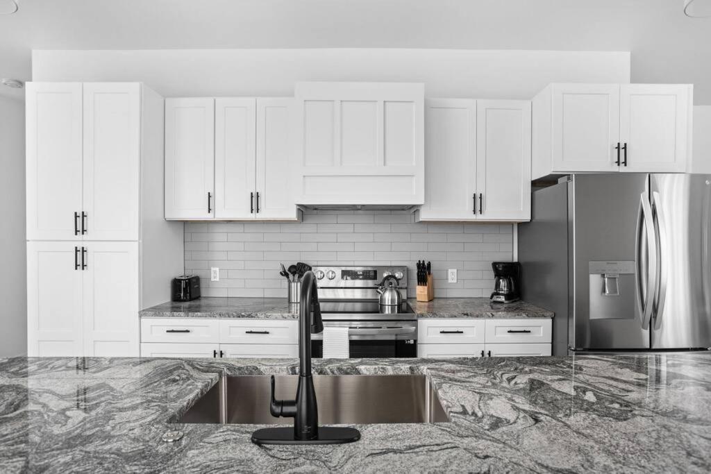 Cozysuites 3Br Arsenal Heights Indy 인디애나폴리스 외부 사진